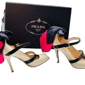 Prada Women's Black and Cream Heels with Pink Accent